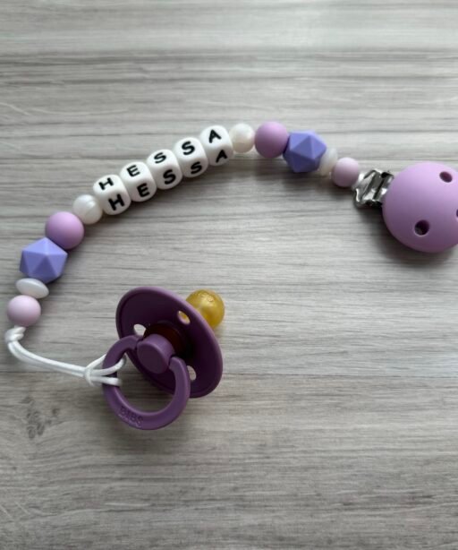 Pacifier clips with a name (customized)